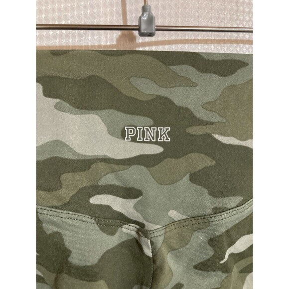 Victoria's Secret Ultimate PINK Camo High Waisted Athletic Leggings Size Medium - Picture 3 of 6